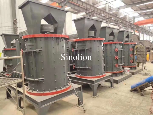 Vertical charcoal/coal/mineral powder combination crusher